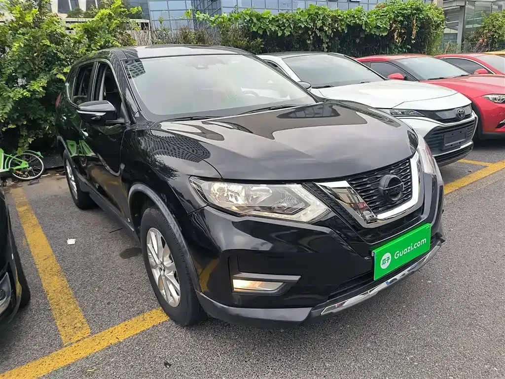 Nissan X-Trail — фото 4