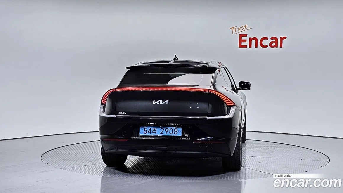 Kia EV6 — фото 4