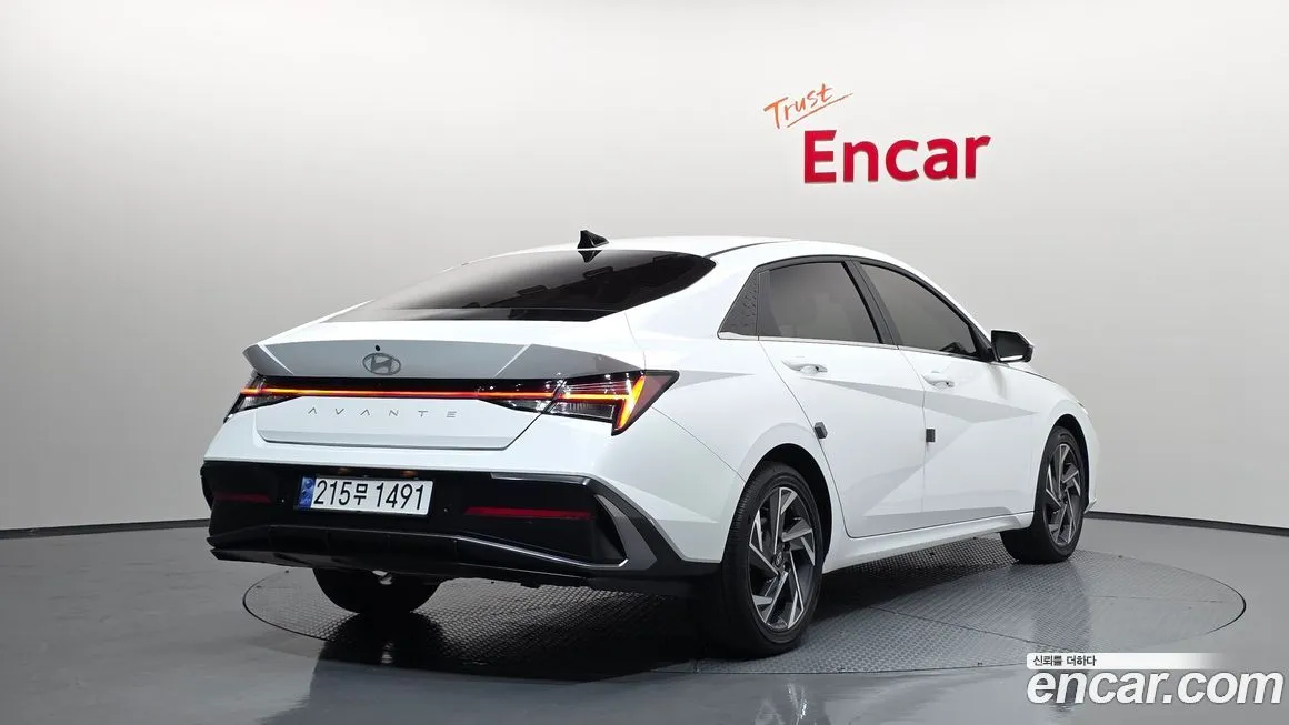 Hyundai AVANTE — фото 2
