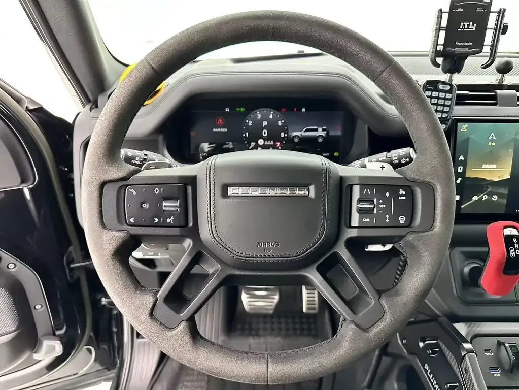 Land Rover Defender — фото 7