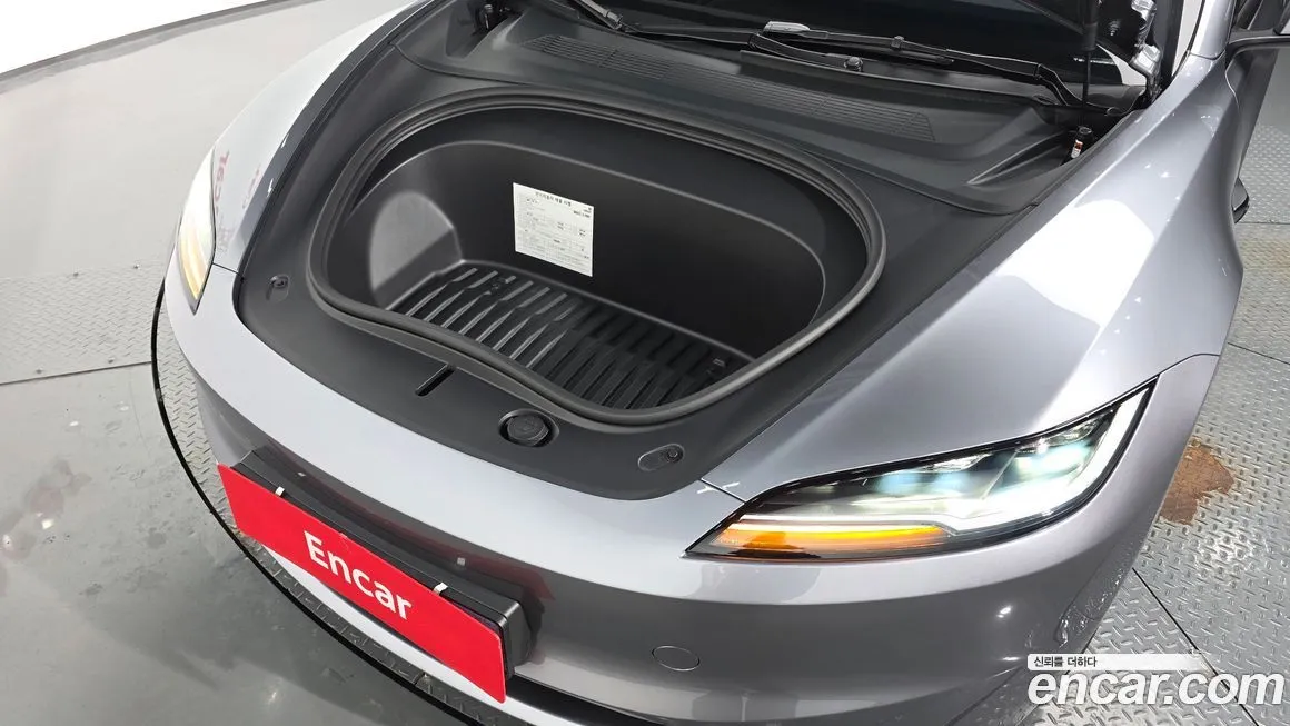 Tesla Model 3 — фото 6