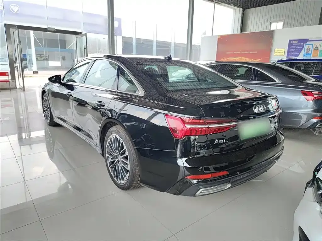 Audi A6L New Energy — фото 7