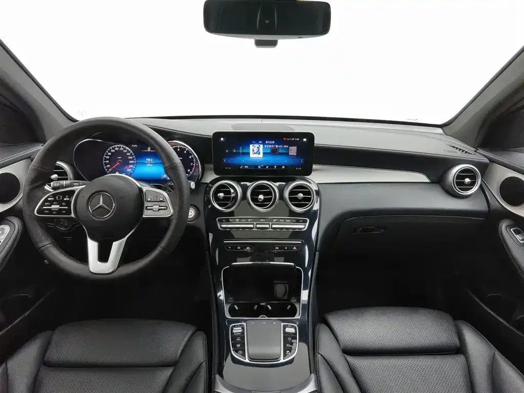 Mercedes-Benz GLC — фото 5