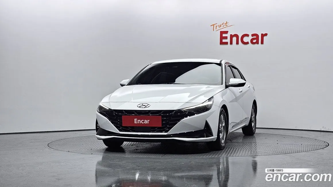 Hyundai AVANTE — фото 3