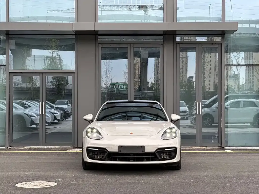 Porsche Panamera Hybrid — фото 2