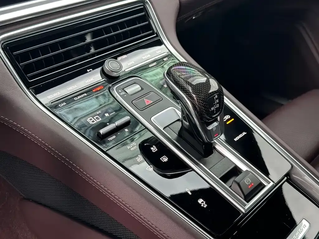 Porsche Panamera Hybrid — фото 8