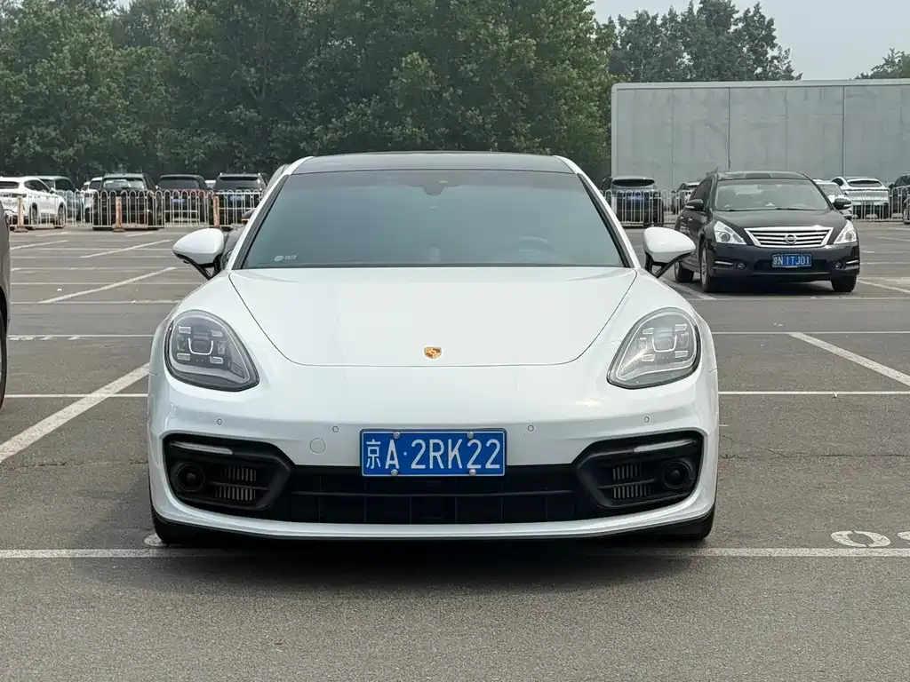 Porsche Panamera — фото 2