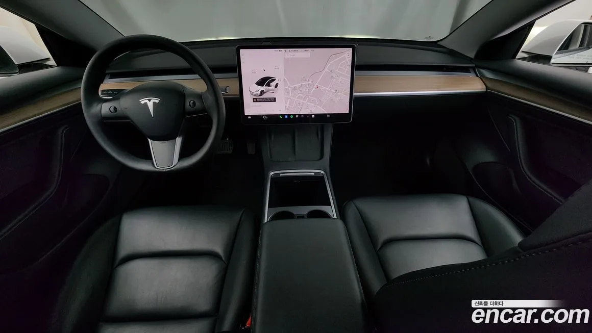 Tesla Model 3 — фото 7