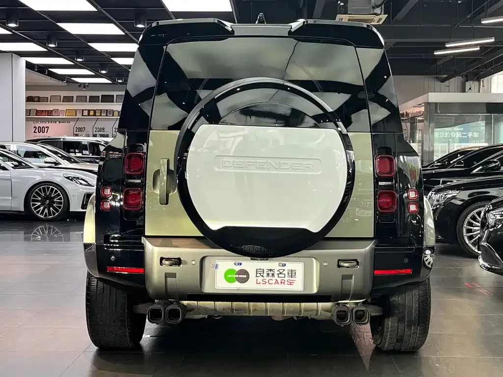 Land Rover Defender — фото 5