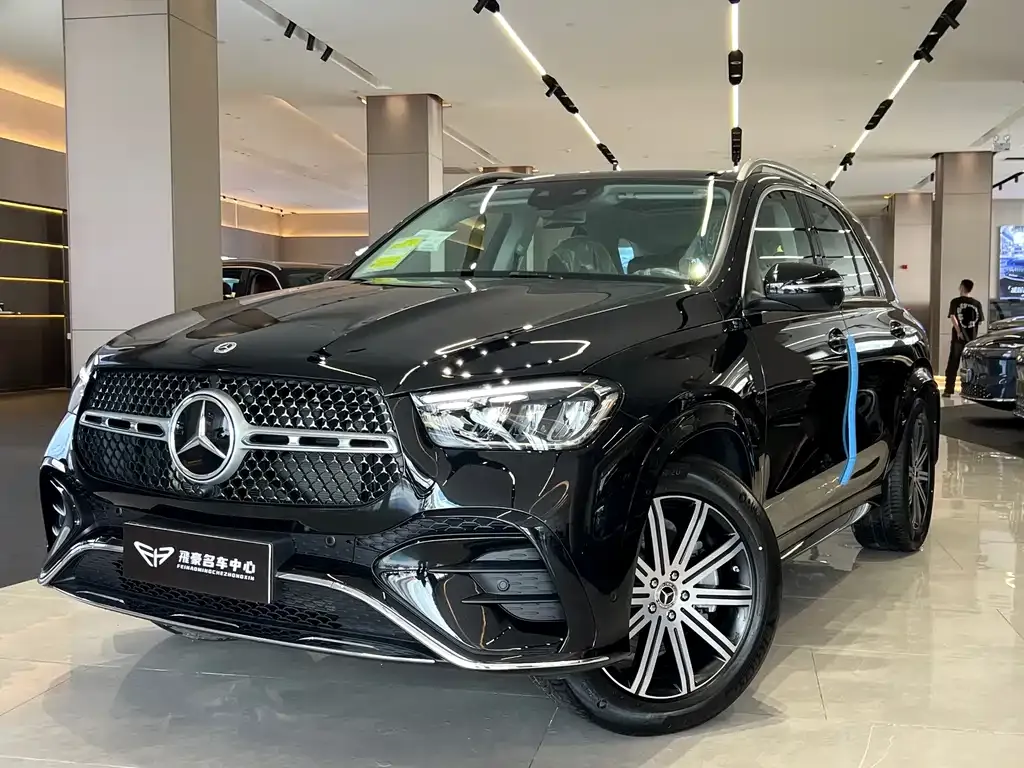 Mercedes-Benz GLE — фото 1