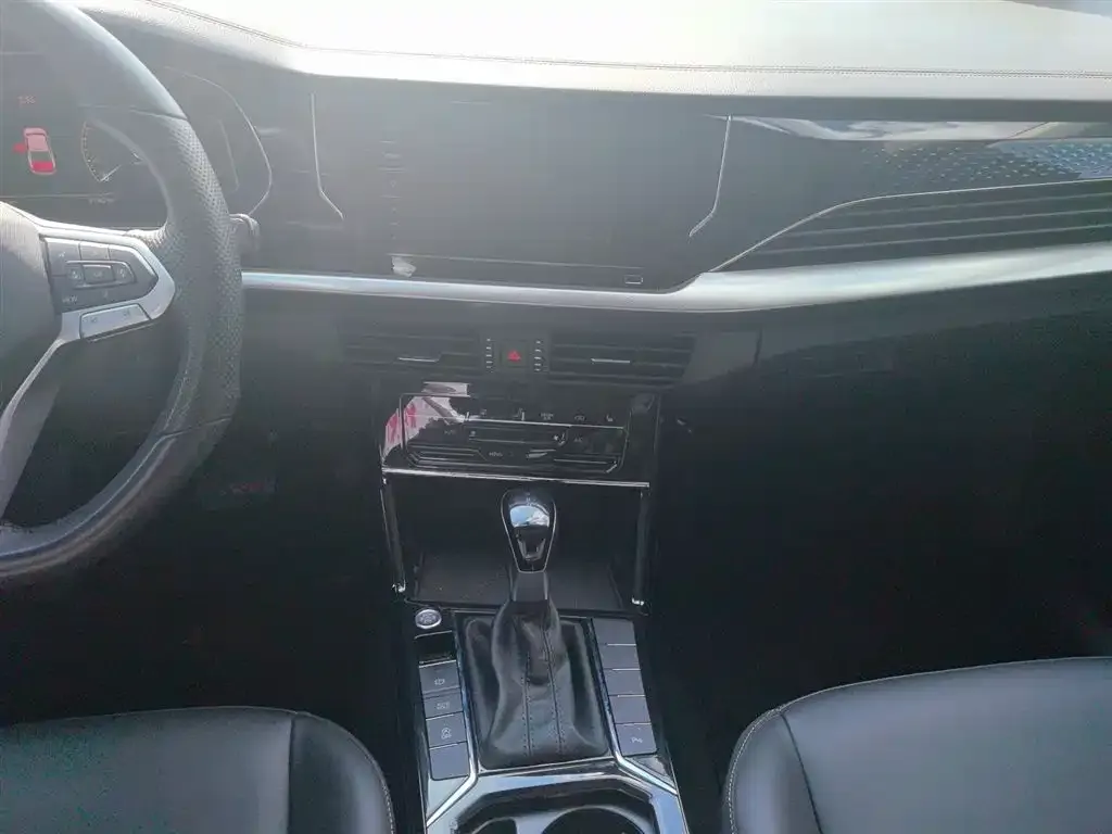 Volkswagen Passat — фото 6