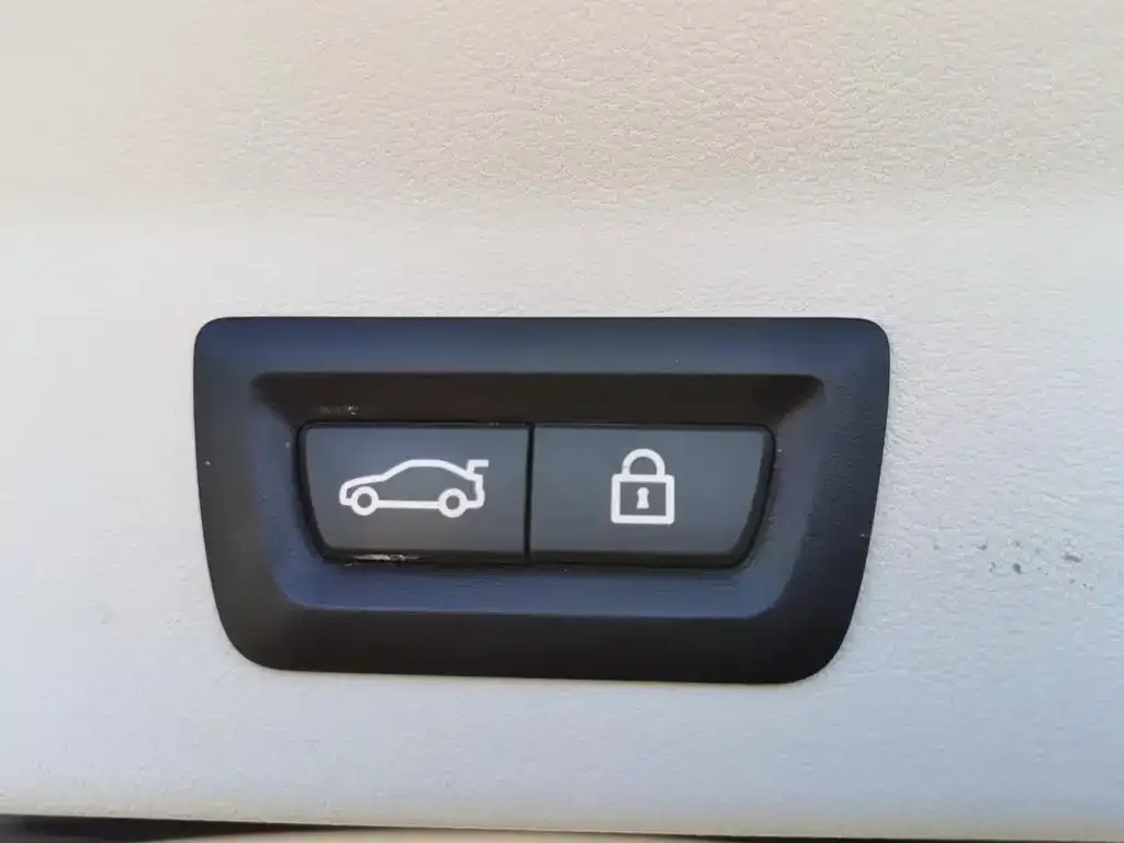 BMW X3 — фото 7