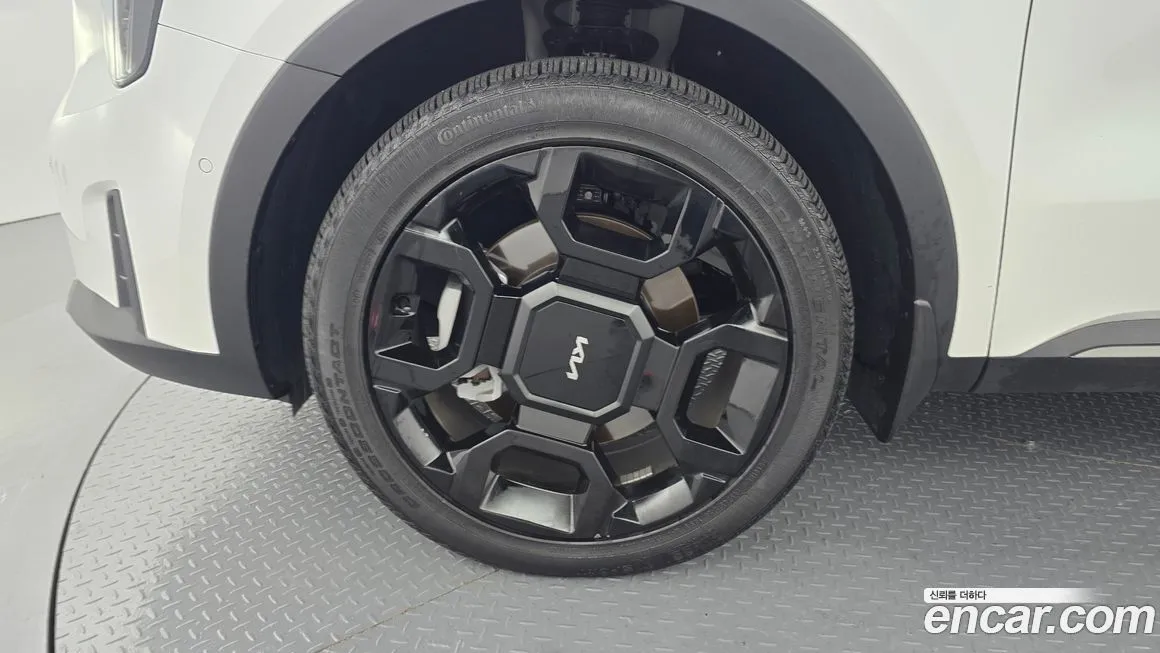 Kia Sorento — фото 5
