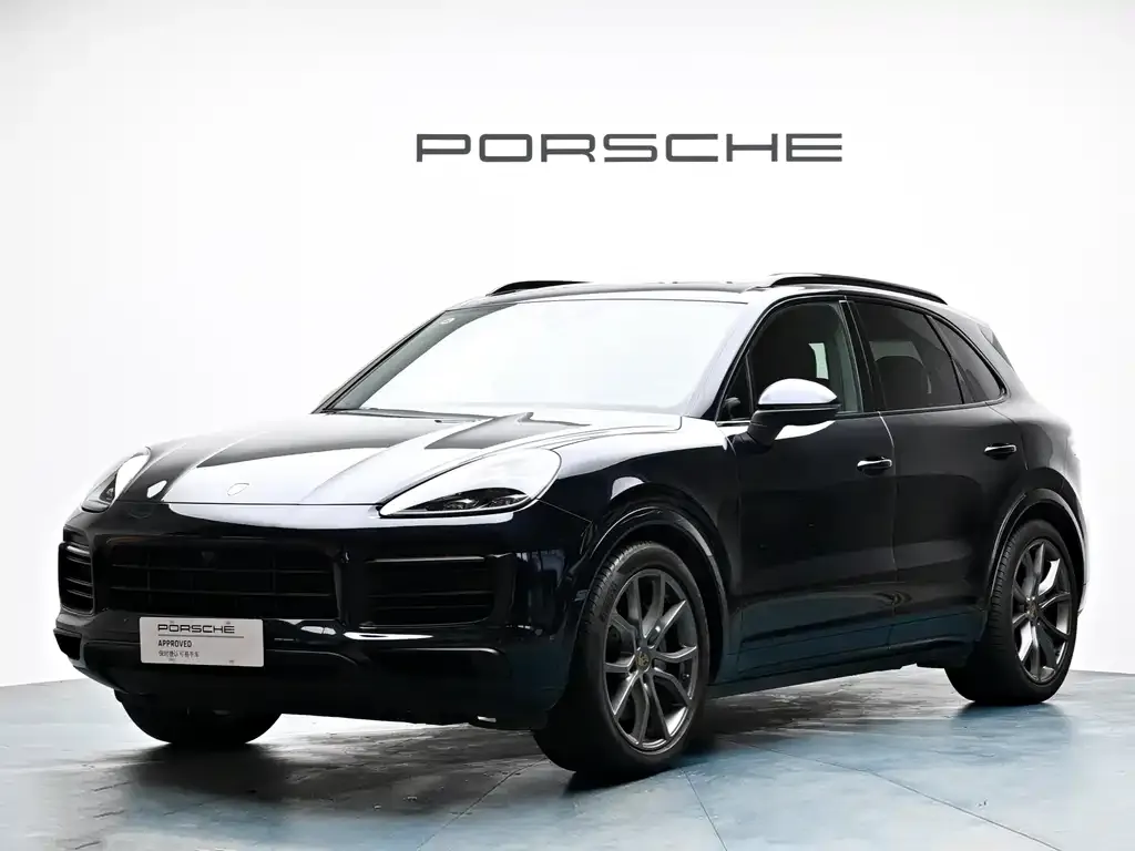 Porsche Cayenne — фото 1