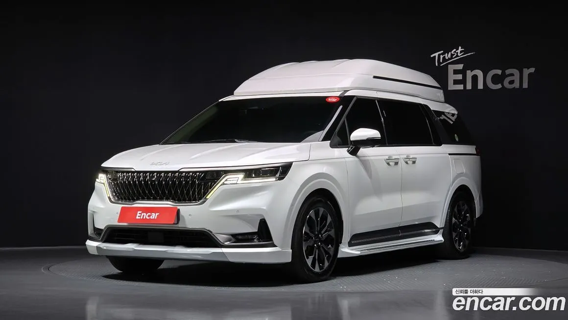 Kia Carnival — фото 1