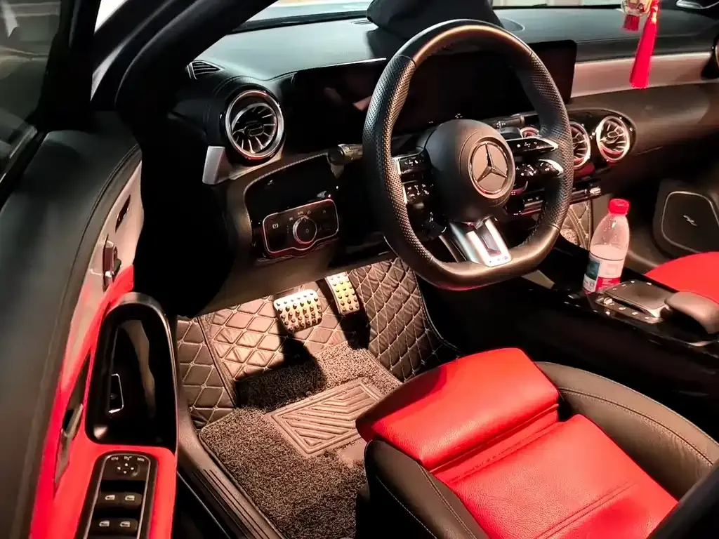 Mercedes-Benz A-Class AMG — фото 8