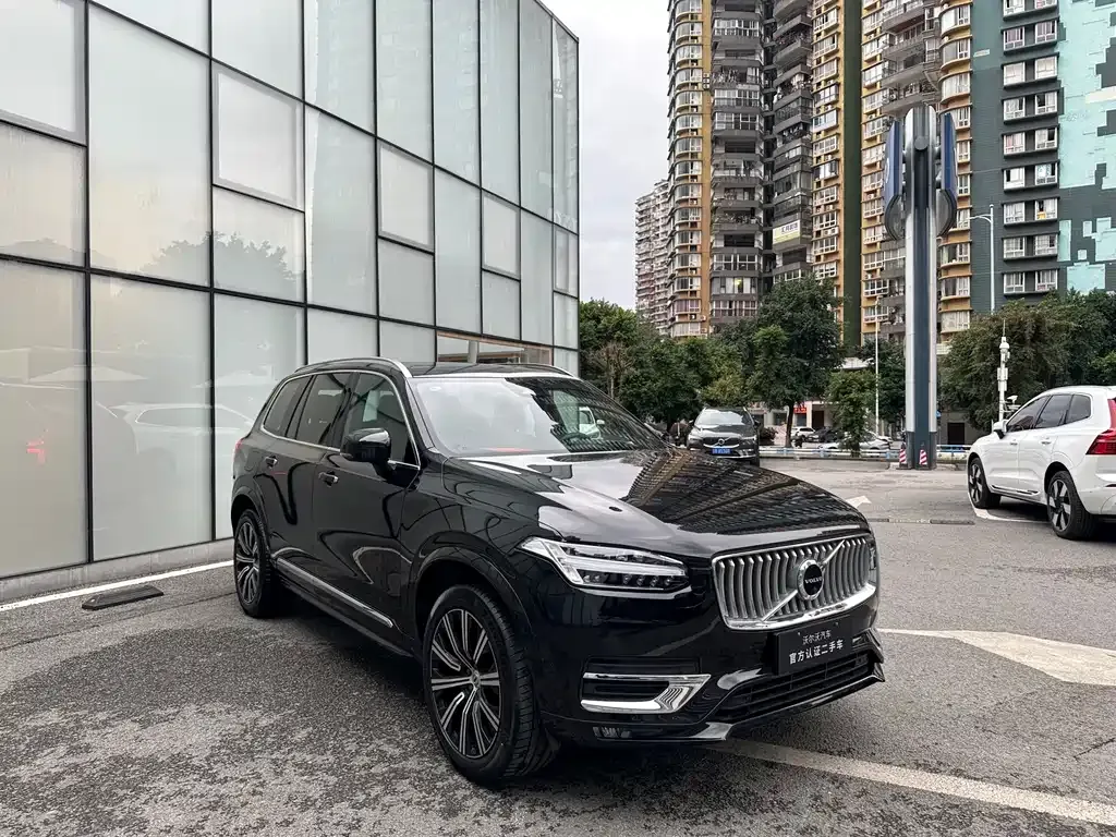 Volvo XC90 — фото 3