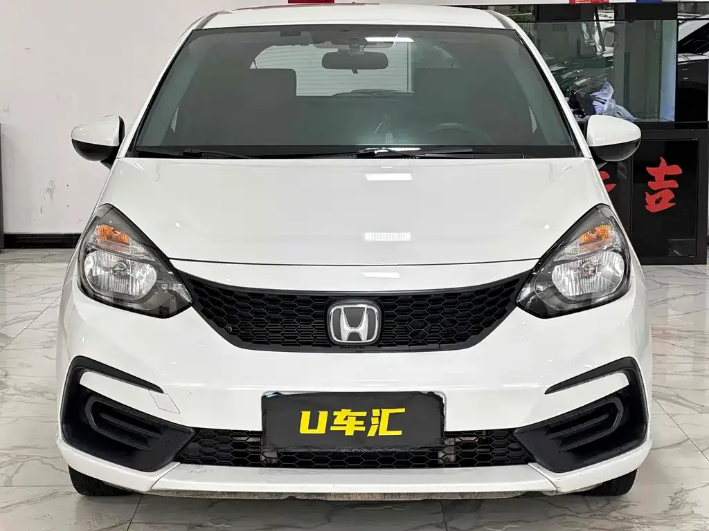 Honda Fit — фото 2