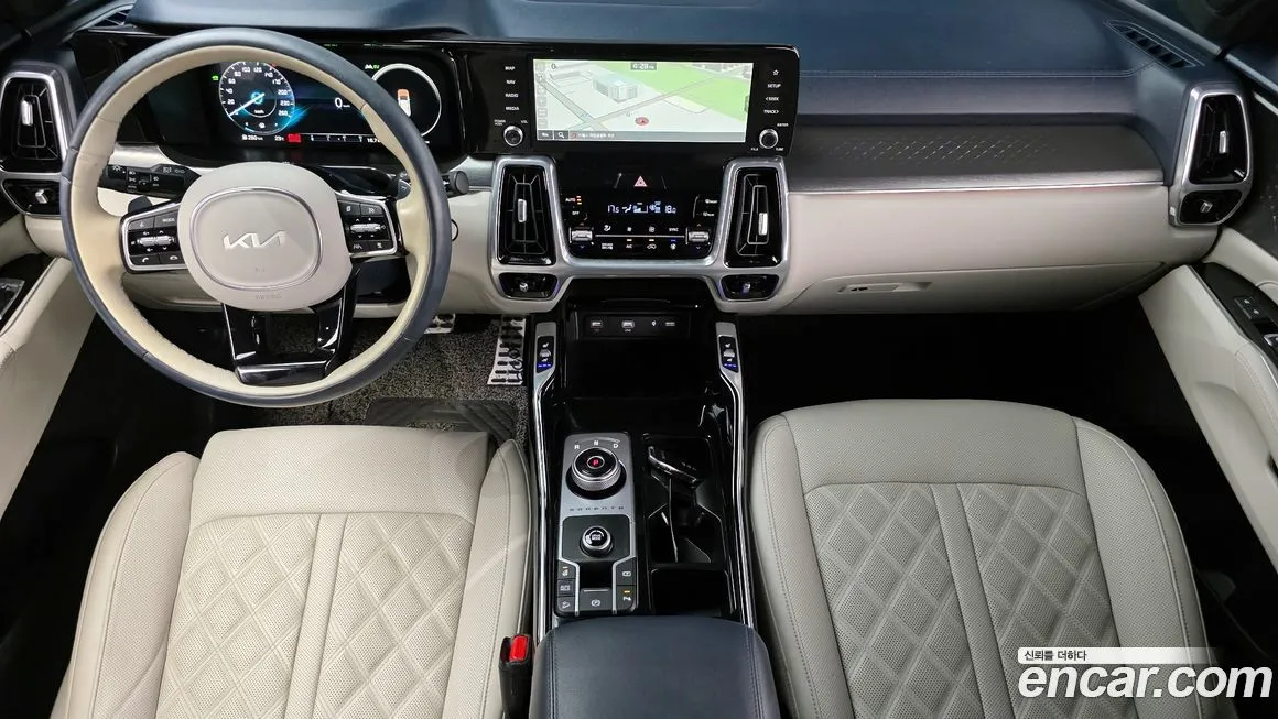 Kia Sorento — фото 7