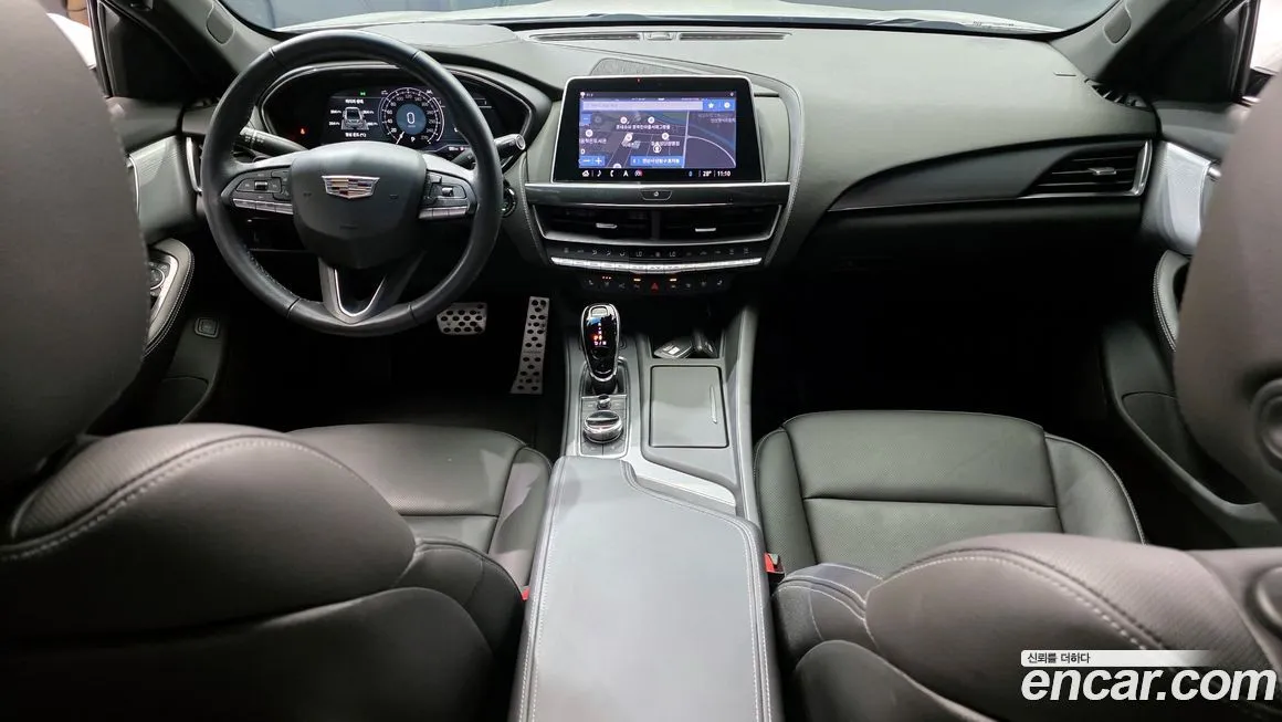 Cadillac CT5 — фото 7