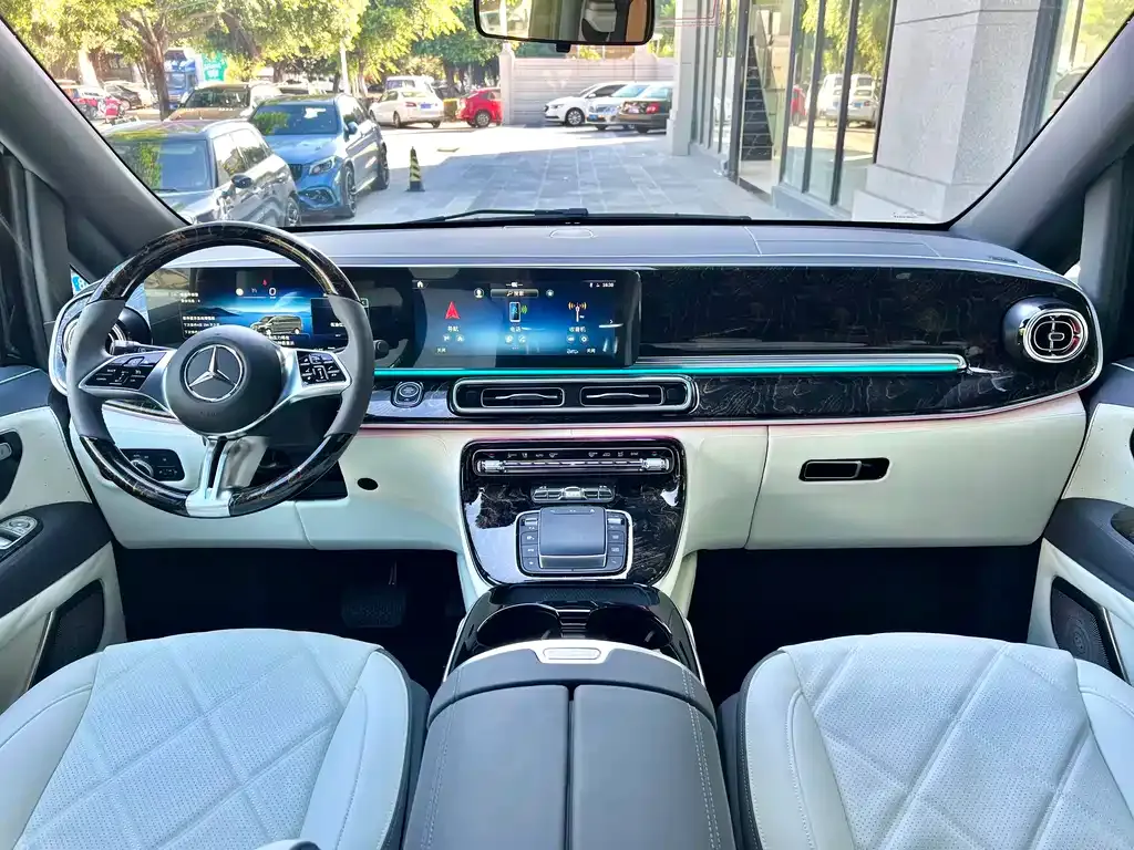 Mercedes-Benz Vito — фото 7