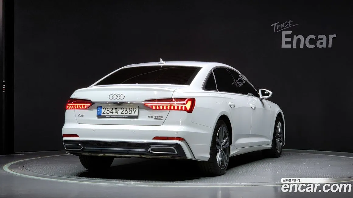 Audi A6 — фото 2