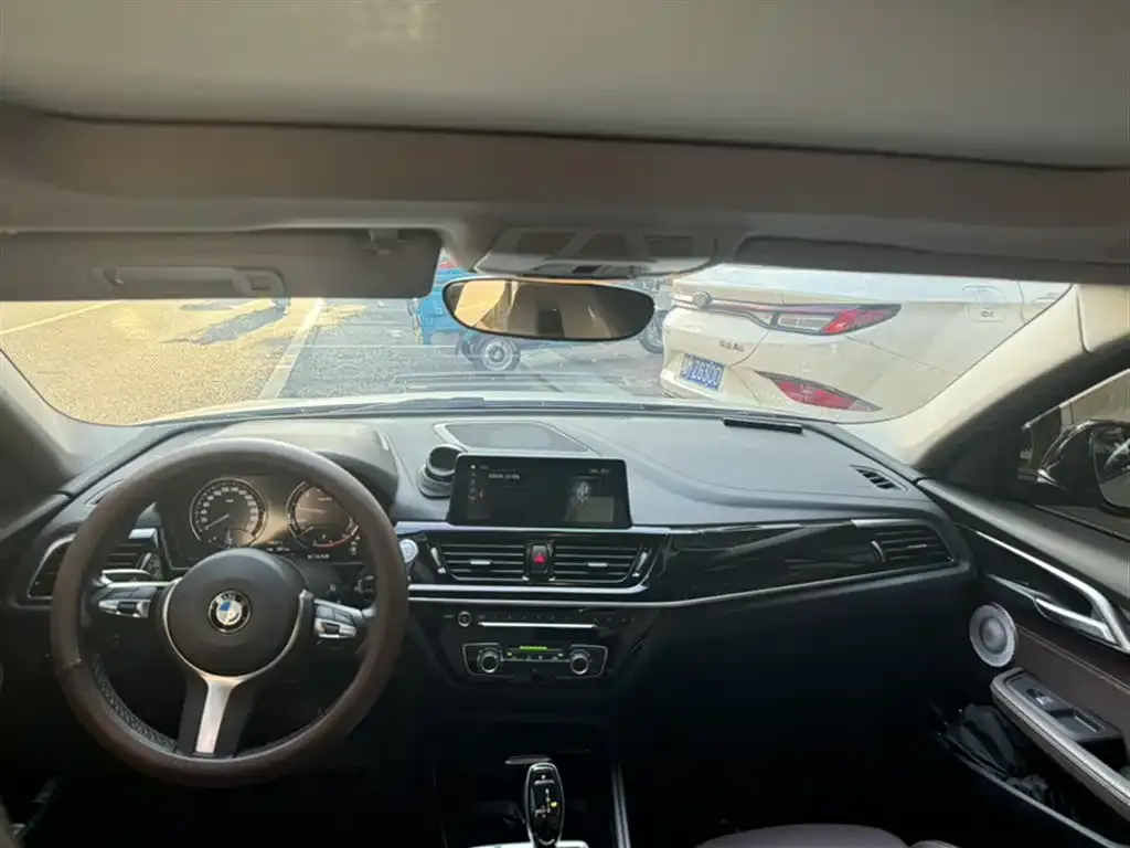 BMW 1 Series — фото 9