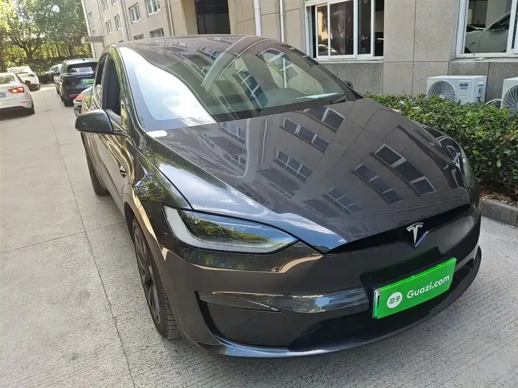 Tesla Model X — фото 4