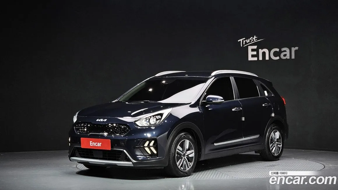 Kia Niro — фото 1