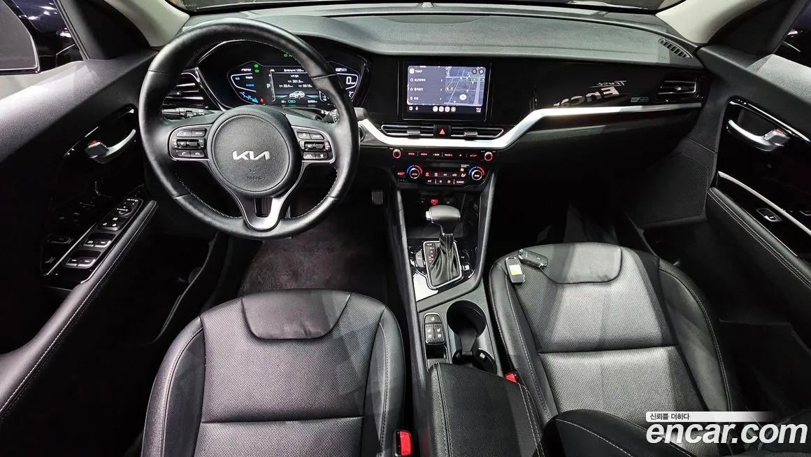 Kia Niro — фото 7