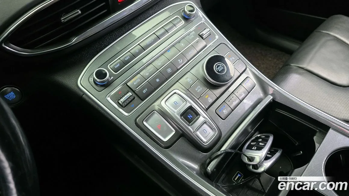 Hyundai Santafe — фото 9