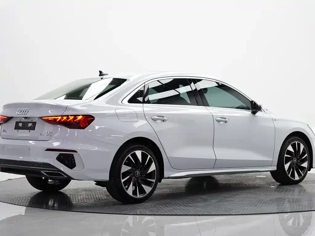 Audi A3 — фото 5