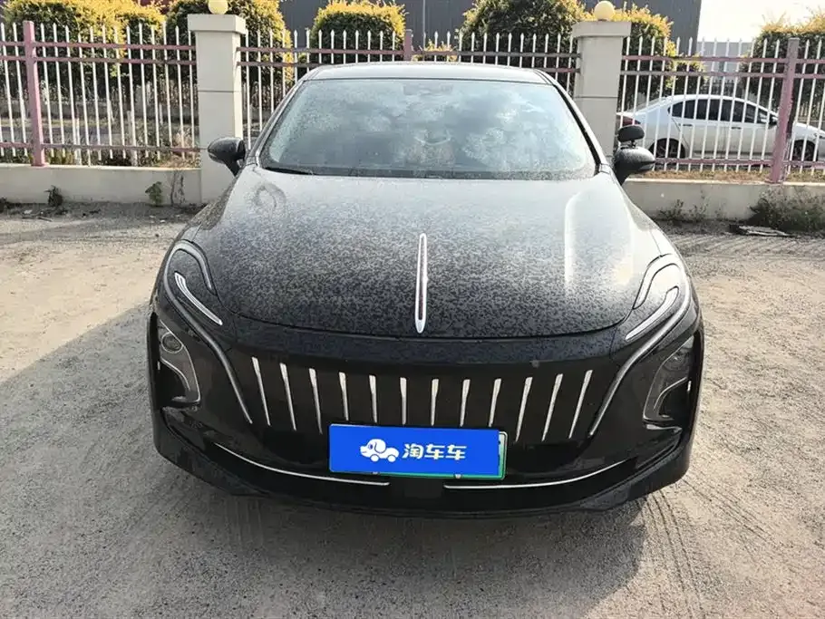 Hongqi E-QM5 — фото 2