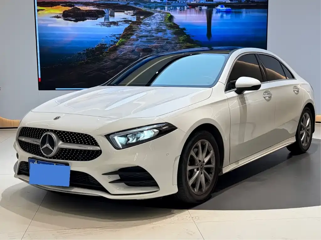 Mercedes-Benz A-Class — фото 3