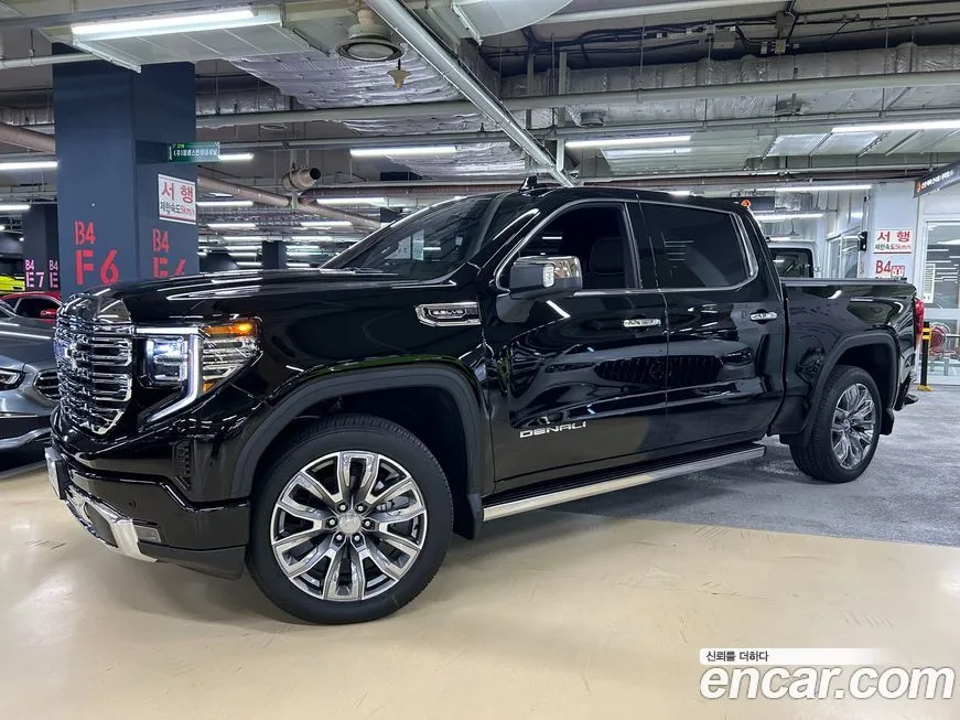 GMC Sierra — фото 3