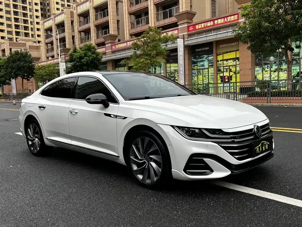 Volkswagen CC — фото 3