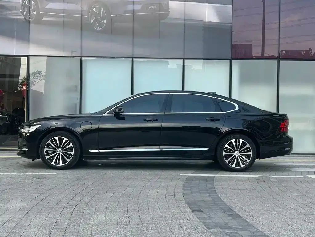 Volvo S90 PHEV — фото 2