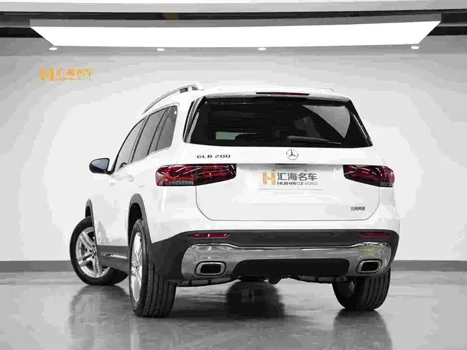 Mercedes-Benz GLB — фото 6