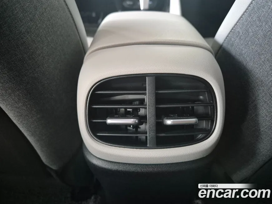 Hyundai AVANTE — фото 9