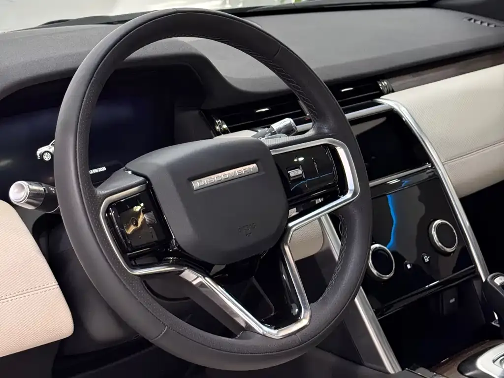 Land Rover Discovery Sport — фото 9