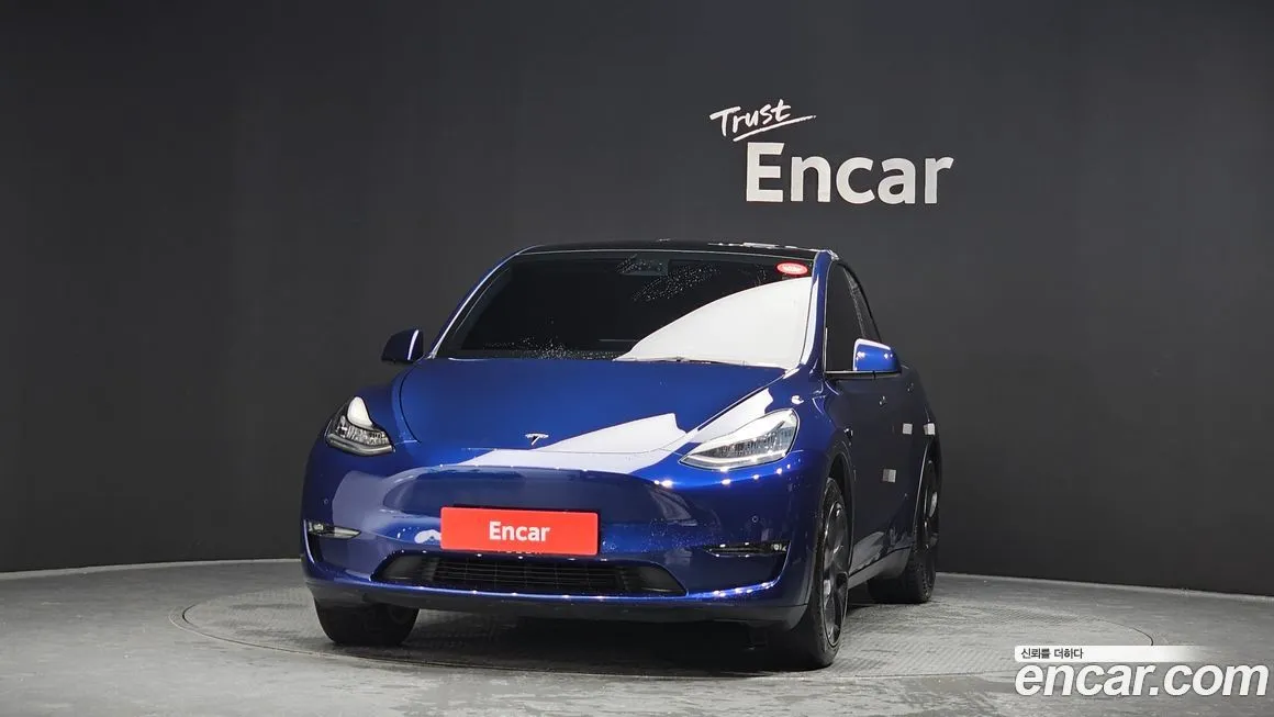 Tesla Model Y — фото 3