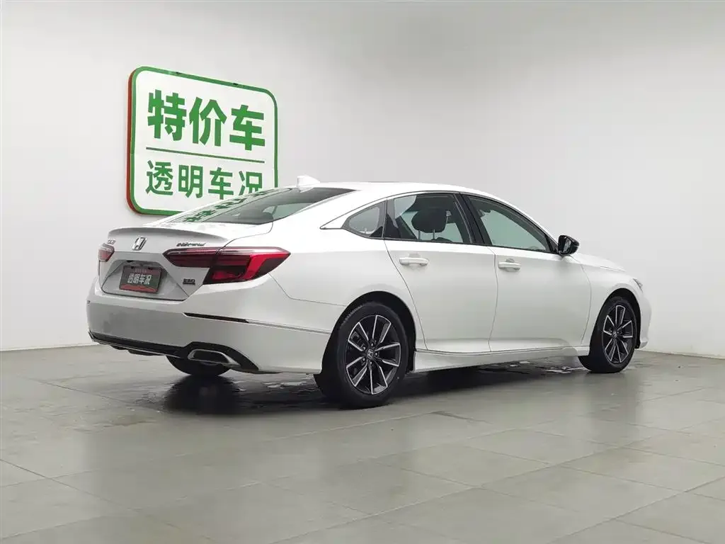 Honda Inspire — фото 2