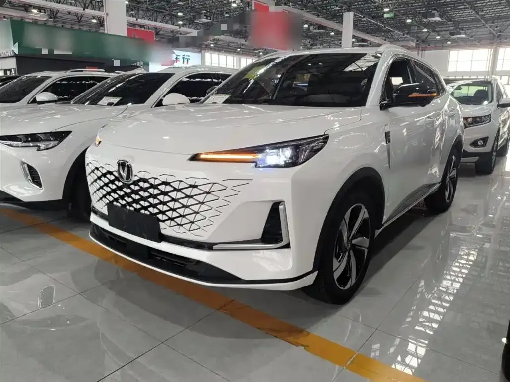 Changan CS55PLUS — фото 1