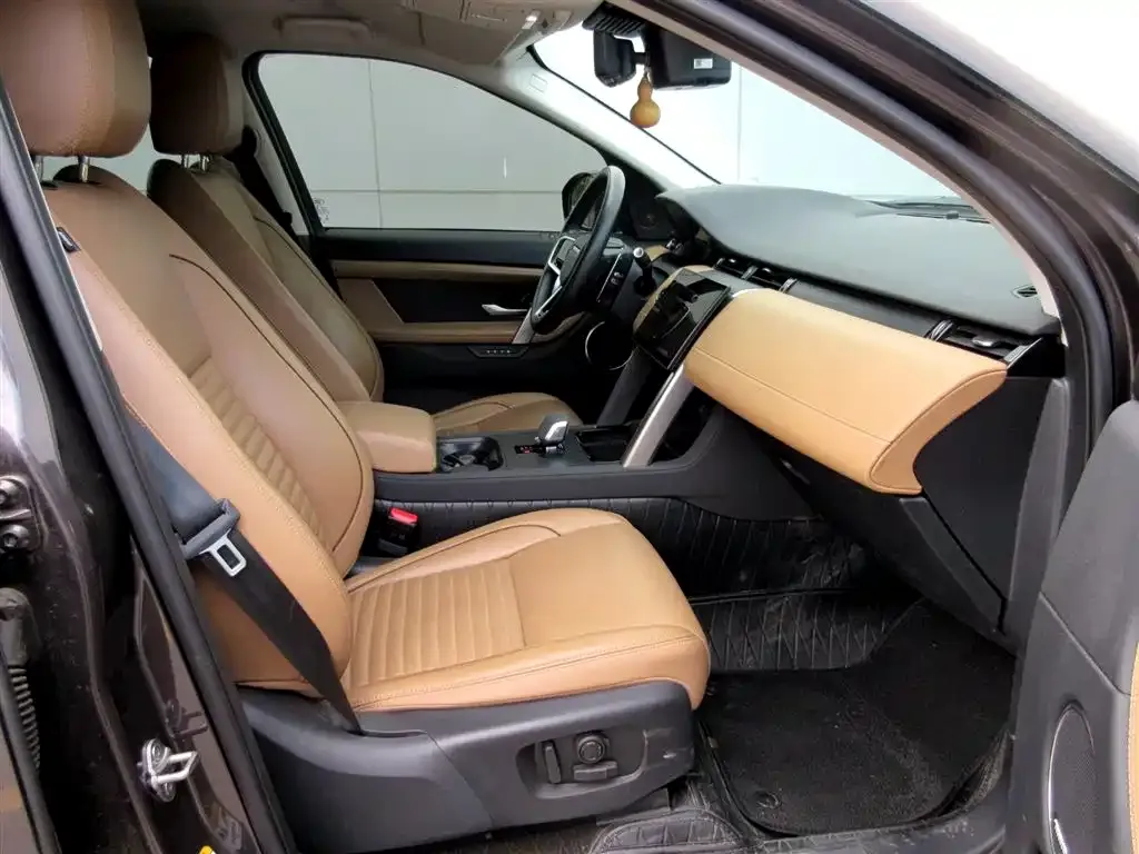 Land Rover Discovery Sport — фото 10