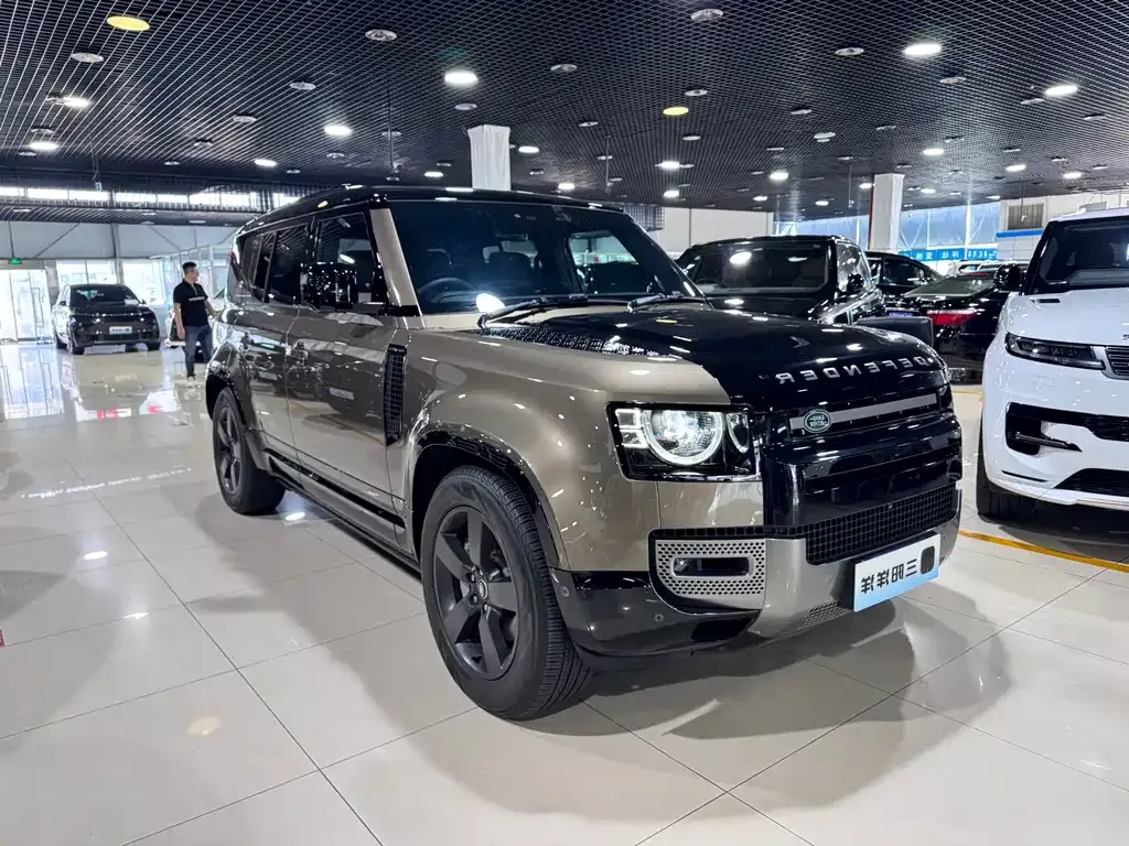 Land Rover Defender — фото 3