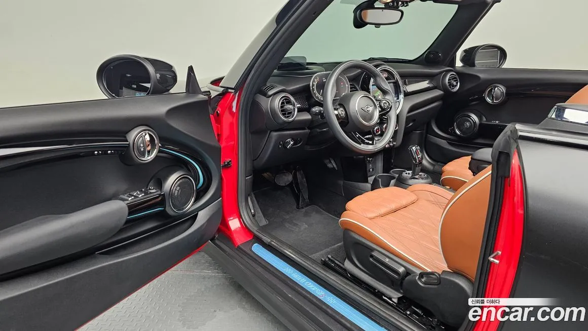 Mini Cooper Convertible — фото 10