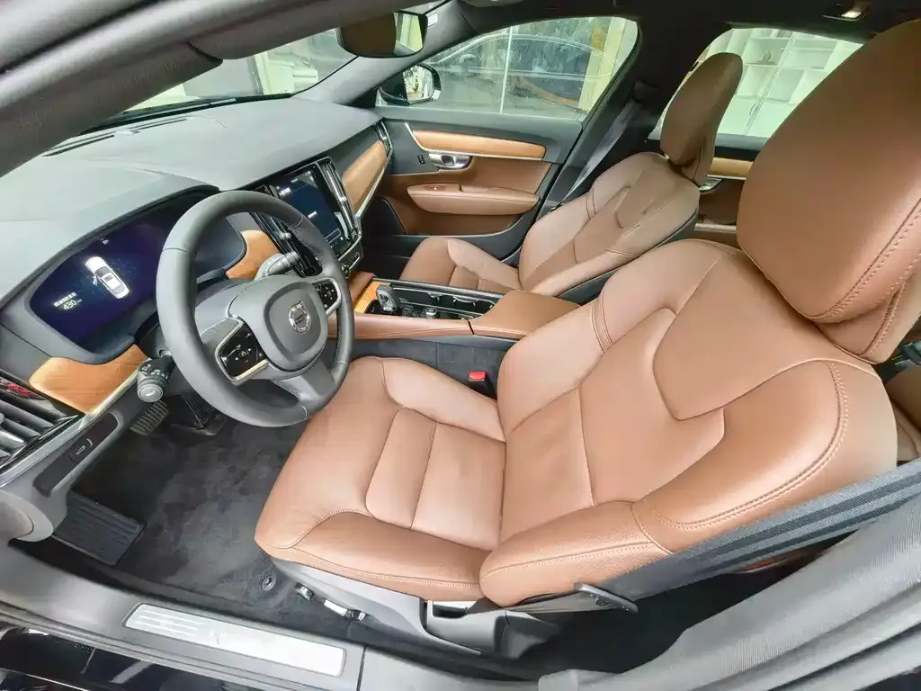 Volvo S90 — фото 10