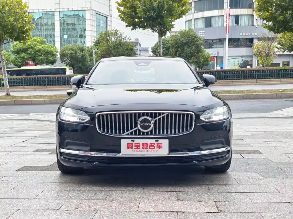 Volvo S90 — фото 2