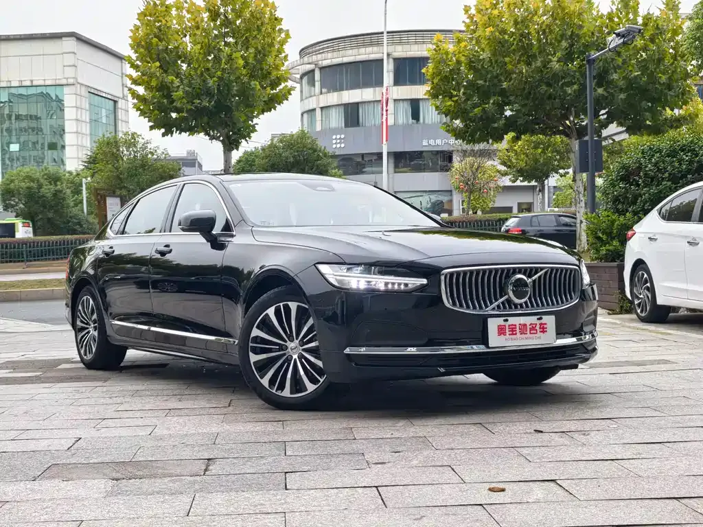 Volvo S90 — фото 3