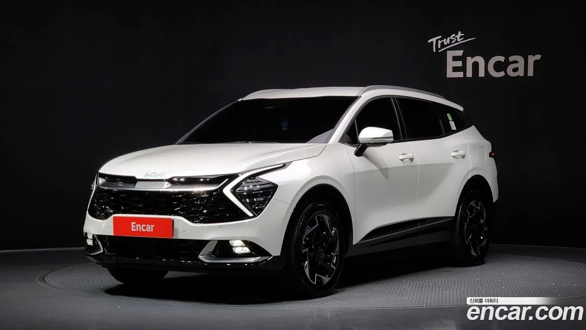 Kia Sportage — фото 1